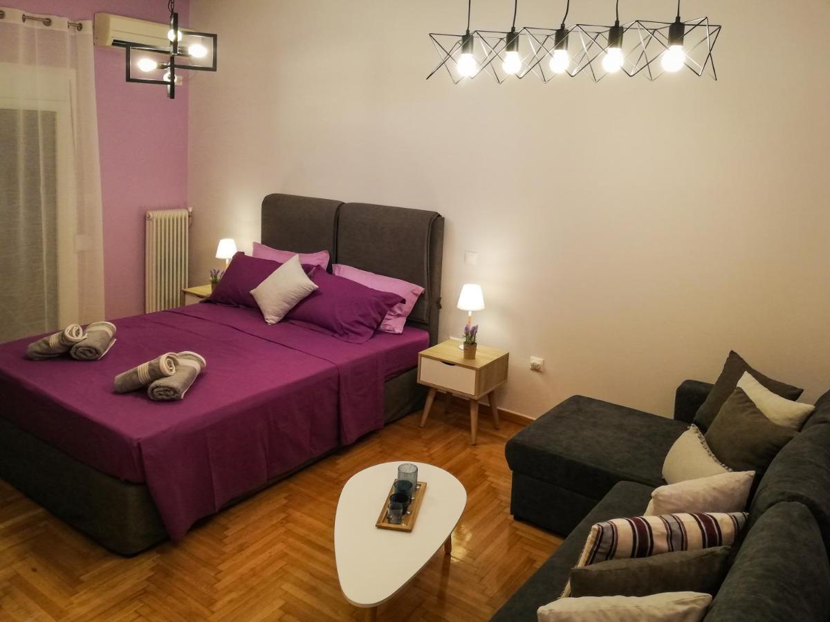 Stylish Modern Studio In The Heart Of Атина Екстериор снимка